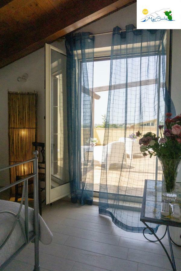 포르토 엠페도클레 Marisicilia B&B 외부 사진