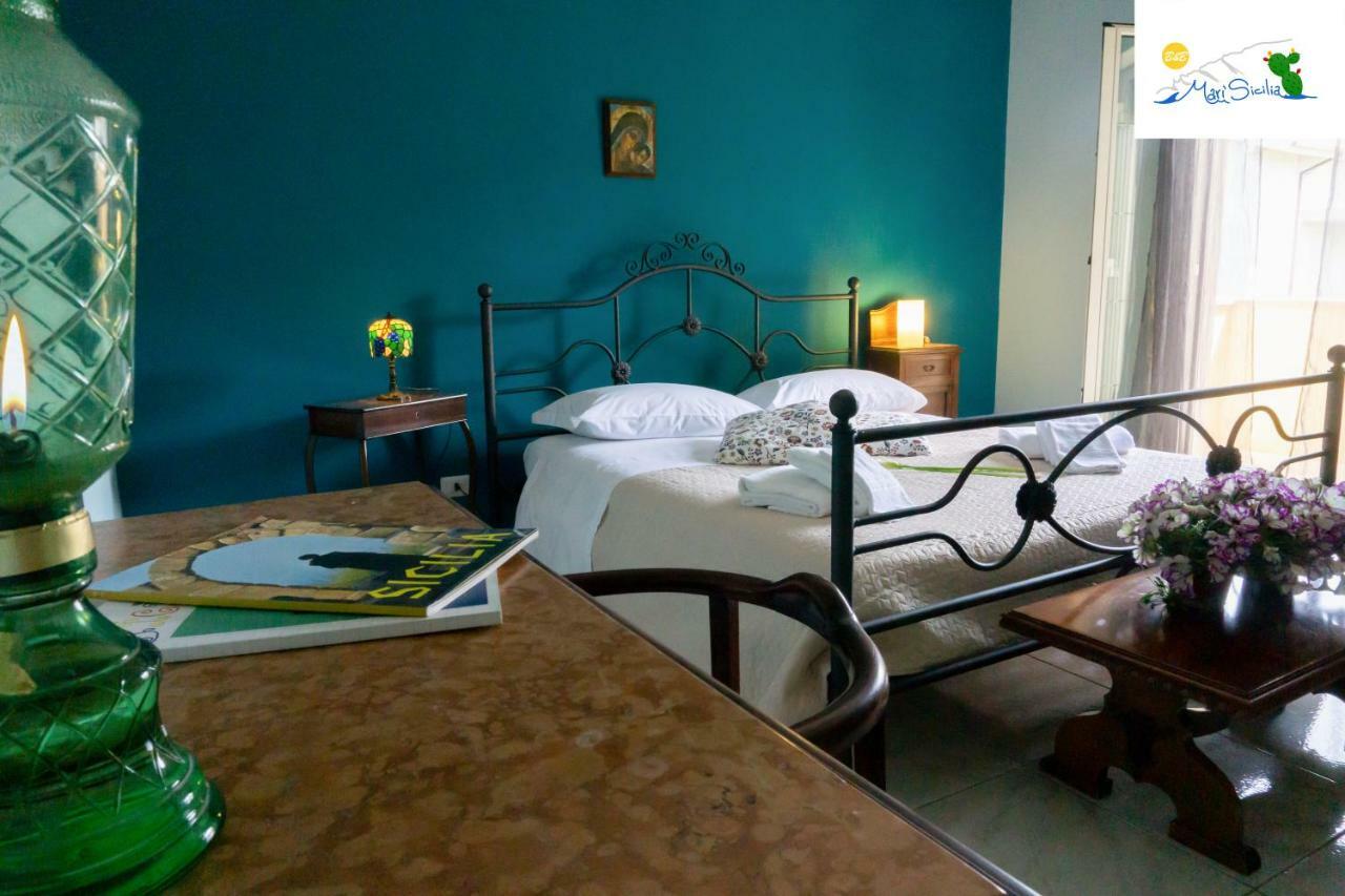 포르토 엠페도클레 Marisicilia B&B 외부 사진